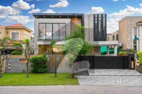 1 Kanal Brand New Ultra Modern House in DHA Phase 7