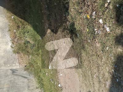 5marla plot no. 75 for sell fase 1 pakistan tone