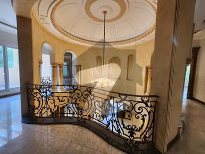 ایف ۔ 7 اسلام آباد میں 6 کمروں کا 2 کنال مکان 13.5 لاکھ میں کرایہ پر دستیاب ہے۔