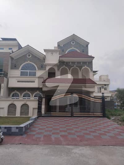 D12 Brand New Double Storey 10 Marla