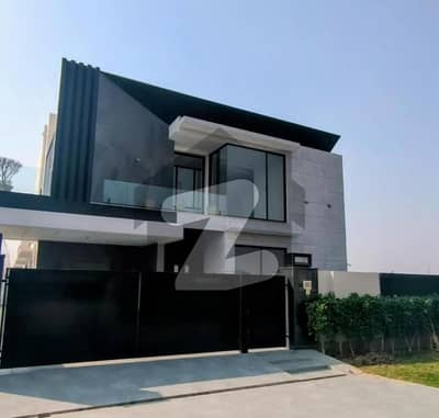 ڈی ایچ اے فیز 6 ڈیفنس (ڈی ایچ اے),لاہور میں 3 کمروں کا 1 کنال بالائی پورشن 1.5 لاکھ میں کرایہ پر دستیاب ہے۔