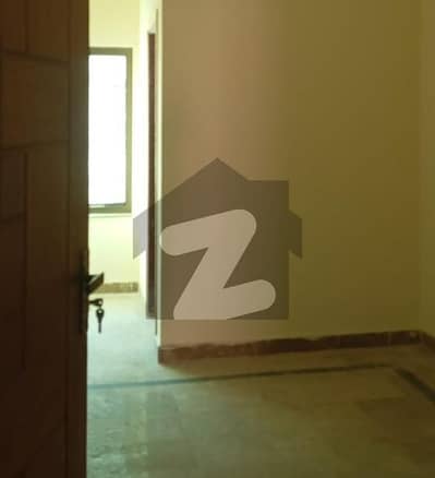 3 Marla Flat For Rent In Gulberg