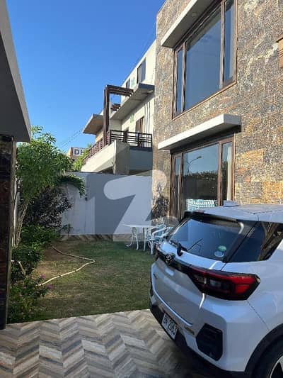 Spacious 500 Yards 2 Unit Family Bungalow with Basement DHA Phase 7 Ext