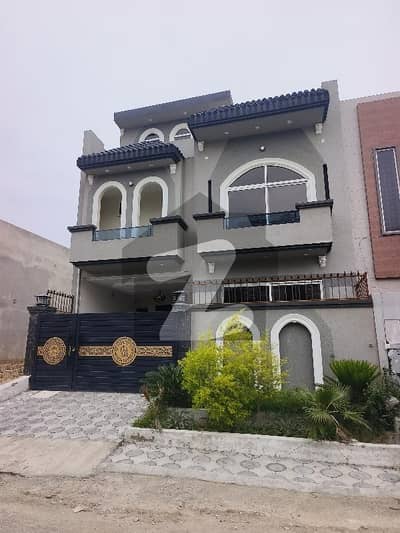 5 Marla Single Unit For Sale C1 Block Near Park MPCHS Islamabad