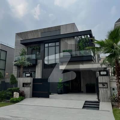 ڈی ایچ اے ڈیفینس فیز 2 ڈی ایچ اے ڈیفینس,اسلام آباد میں 5 کمروں کا 10 مرلہ مکان 1.8 لاکھ میں کرایہ پر دستیاب ہے۔