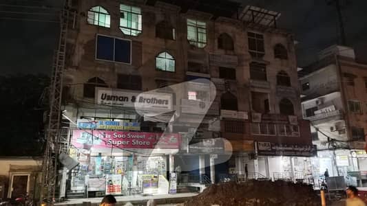 سیٹلائٹ ٹاؤن - 6 ویں روڈ سیٹیلائیٹ ٹاؤن - بلاک ڈی,سیٹیلائیٹ ٹاؤن,راولپنڈی میں 1 مرلہ Studio دفتر 32.0 ہزار میں کرایہ پر دستیاب ہے۔