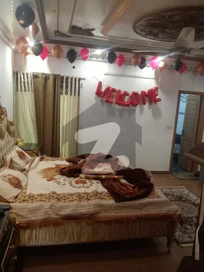 سبزہ زار سکیم لاہور میں 5 کمروں کا 10 مرلہ مکان 1.5 لاکھ میں کرایہ پر دستیاب ہے۔