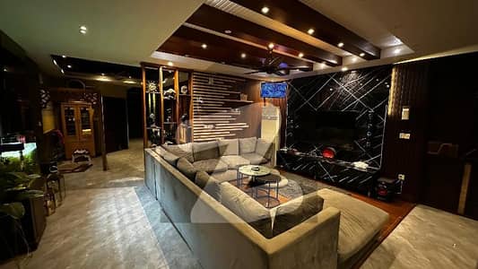 Brand New Bungalow 400sq. 8 Bed Dd