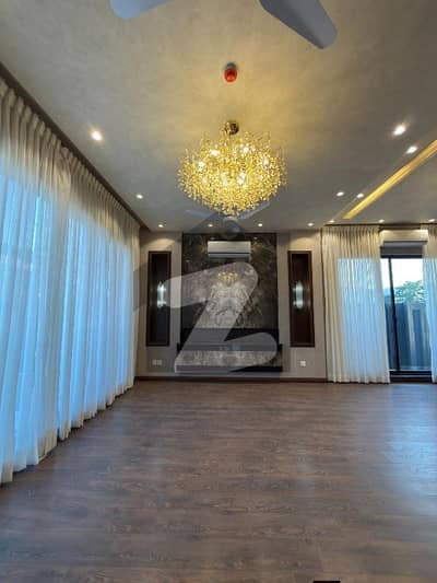 لیک سٹی میڈوز فیز 1 - بلاک بی لیک سٹی میڈوز فیز 1,لیک سٹی میڈوز,لاہور میں 5 کمروں کا 1 کنال مکان 2.9 لاکھ میں کرایہ پر دستیاب ہے۔