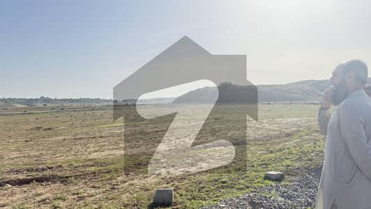 Blvd Corner Plot For Sale Sector C3ext Carpet Road 4