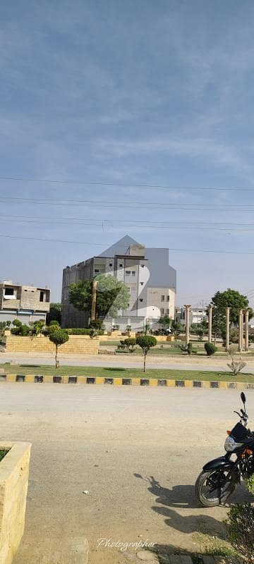 فلکناز ڈریمز ملیر,کراچی میں 5 مرلہ رہائشی پلاٹ 40.0 لاکھ میں برائے فروخت۔