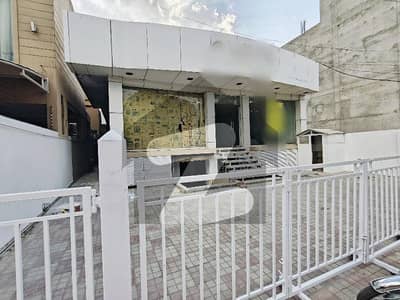 1 Kanal Commercial Space Available For Rent Near Emporium Mall