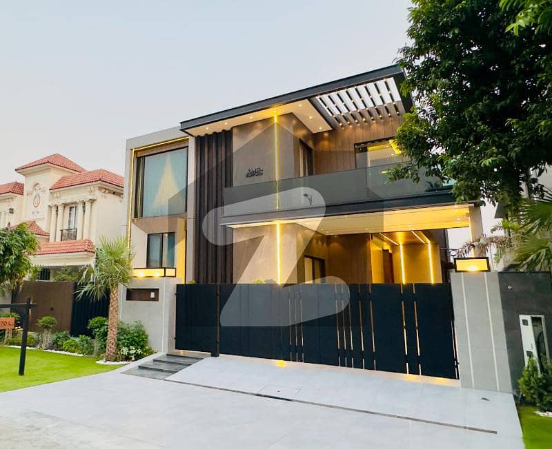 Kanal Near Dolmen Mall Superbly Design Modern Lines Bungalow For Sale In DHA Kanal Near Dolmen Mall Superbly Design Modern Lines Bungalow For Sale In DHA