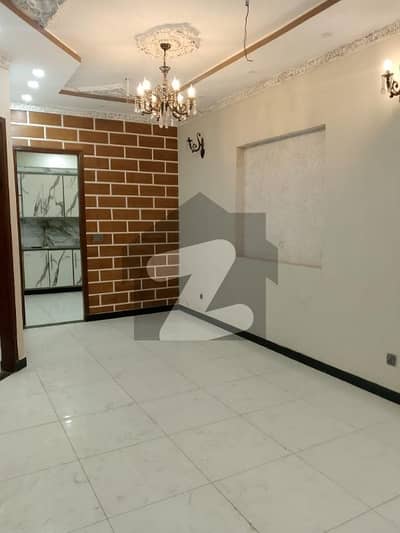 Model Town 1 Kanal Upper Portion Is Available For Rent