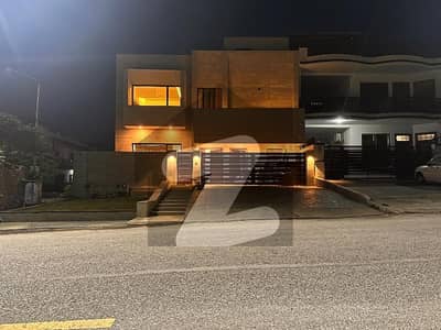 جی ۔ 13/4 جی ۔ 13,اسلام آباد میں 6 کمروں کا 3200 کنال مکان 2.5 لاکھ میں کرایہ پر دستیاب ہے۔