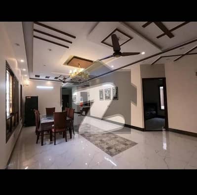 Upper Portion Spread Over 200 Square Yards In Federal B Area - Block 12 Available