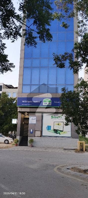 ڈی ایچ اے فیز 7 ایکسٹینشن ڈی ایچ اے ڈیفینس,کراچی میں 11 مرلہ Studio دفتر 12.0 کروڑ میں برائے فروخت۔