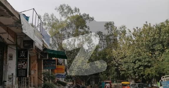 سبزہ زار سکیم لاہور میں 4 مرلہ رہائشی پلاٹ 1.1 کروڑ میں برائے فروخت۔