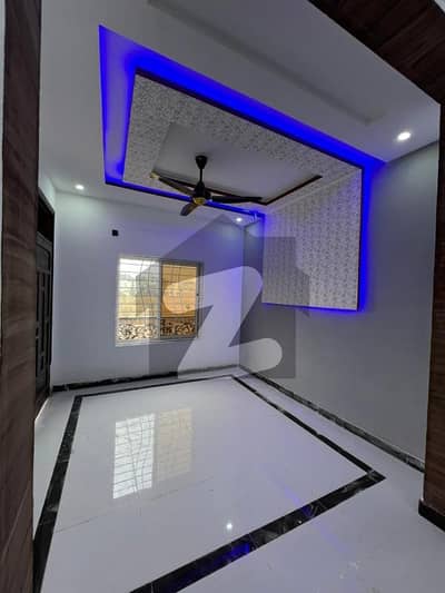 یونیورسٹی ٹاؤن ۔ بلاک اے یونیورسٹی ٹاؤن,اسلام آباد میں 4 کمروں کا 5 مرلہ مکان 58.0 ہزار میں کرایہ پر دستیاب ہے۔