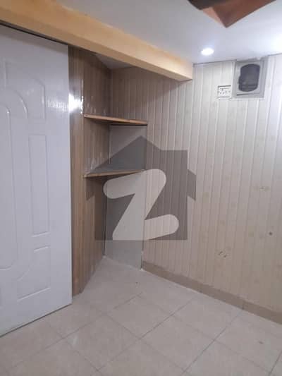 Iqbal Town 3 Marla Lower Tile Flooring Flate For Bachelors Or Silent Offices At Prime Location