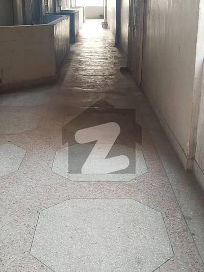 فیڈرل بی ایریا ۔ بلاک 7 فیڈرل بی ایریا,کراچی میں 2 کمروں کا 4 مرلہ فلیٹ 39.0 ہزار میں کرایہ پر دستیاب ہے۔