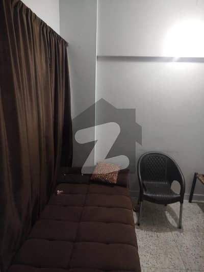 فیڈرل بی ایریا ۔ بلاک 7 فیڈرل بی ایریا,کراچی میں 3 کمروں کا 6 مرلہ فلیٹ 1.3 کروڑ میں برائے فروخت۔