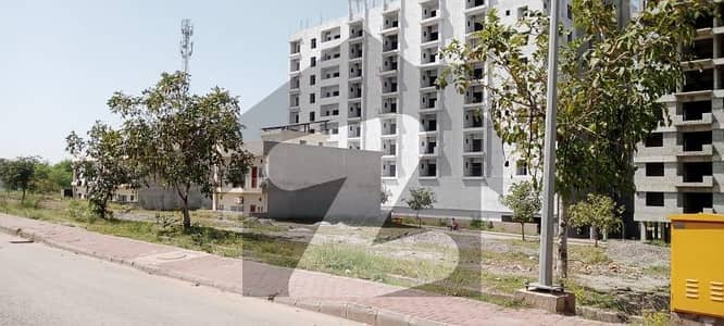 8 Marla Park Facing Residential Plot For Sale In Islamabad