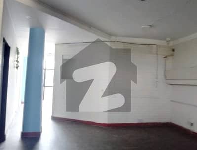 Office For Grabs In 1350 Square Feet Cavalry Ground