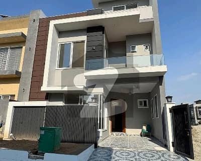 5 Marla House Available In Faisal Margalla City For sale