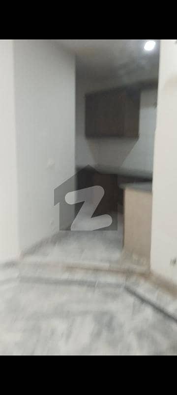 Flat Of 700 Square Feet For Rent In D-17