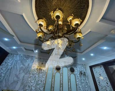 بحریہ ٹاؤن جاسمین بلاک بحریہ ٹاؤن سیکٹر سی,بحریہ ٹاؤن,لاہور میں 5 کمروں کا 10 مرلہ مکان 1.35 لاکھ میں کرایہ پر دستیاب ہے۔