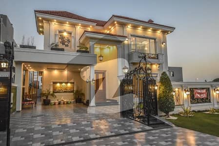 100% ORIGINAL FAISAL RASOOL DESIGN VICTORIAN BUNGALOW NEAR CAREFOUR MALL AND RAYA CAAOMMERCIAL, FOR SALE