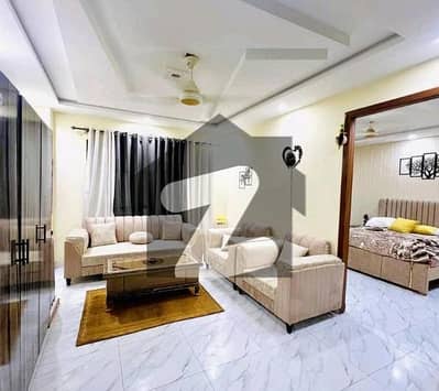 بحریہ ٹاؤن سیکٹر سی بحریہ ٹاؤن,لاہور میں 1 کمرے کا 2 مرلہ فلیٹ 55.0 ہزار میں کرایہ پر دستیاب ہے۔