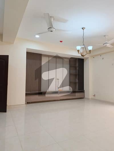 Beautiful Apartment Is Available For Rent