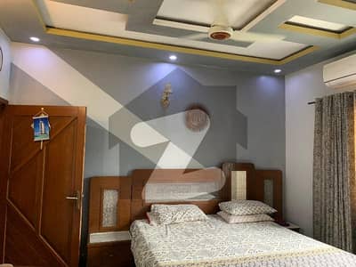 Gulistan-e-Jauhar - Block 19 House Sized 200 Square Yards