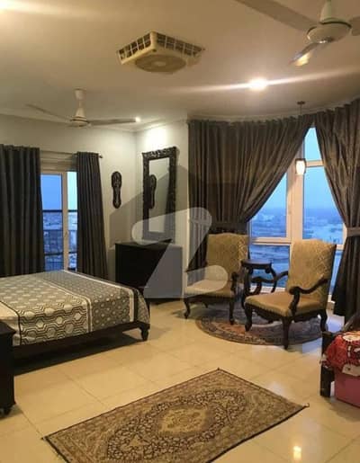 کریک وسٹا ڈی ایچ اے فیز 8,ڈی ایچ اے ڈیفینس,کراچی میں 4 کمروں کا 16 مرلہ فلیٹ 3.75 لاکھ میں کرایہ پر دستیاب ہے۔