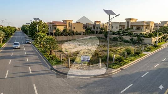 Hot Deal! 1000 Yards Corner Plot in DHA Phase 8 Zone B