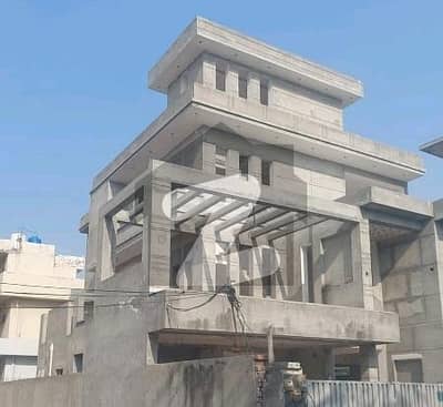 Marghzar Officers Colony House For sale Sized 1 Kanal