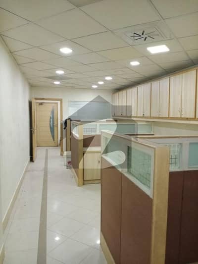 بلیو ایریا اسلام آباد میں 3 مرلہ Studio دفتر 2.25 لاکھ میں کرایہ پر دستیاب ہے۔