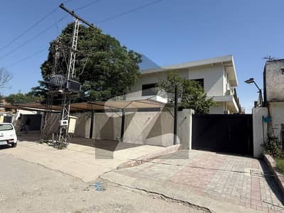 Prime Commercial IT Plot (2777 Sq. Yards) with 18,000 Sq. Ft Covered Area | I-10/3 Islamabad | Huge Parking | CDA Transfer