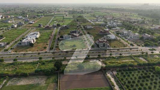 وادی ستارہ لاہور ۔ شیخوپورہ ۔ فیصل آباد روڈ,فیصل آباد میں 1 کنال رہائشی پلاٹ 3.12 کروڑ میں برائے فروخت۔