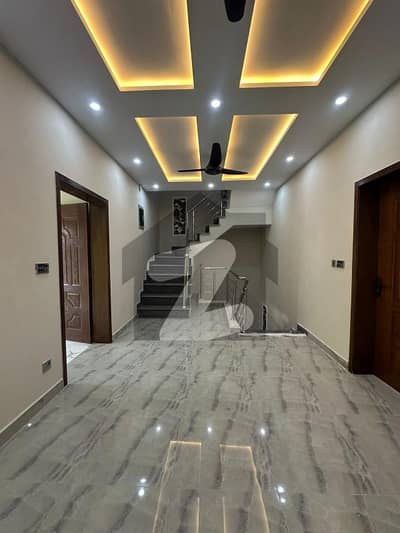 5 MARLA BARND NEW HOUSE WITH SOLID CONSTRUCTION OR PRIME LOCATION AVAILABLE FOR SALE IN LDA APPROVED AREA 5 MARLA BARND NEW HOUSE WITH SOLID CONSTRUCTION OR PRIME LOCATION AVAILABLE FOR SALE IN LDA APPROVED AREA