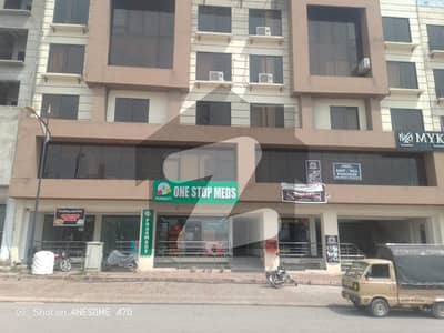 بحریہ انکلیو - سیکٹر ایچ بحریہ انکلیو,بحریہ ٹاؤن,اسلام آباد میں 3 کمروں کا 7 مرلہ دفتر 1.5 لاکھ میں کرایہ پر دستیاب ہے۔