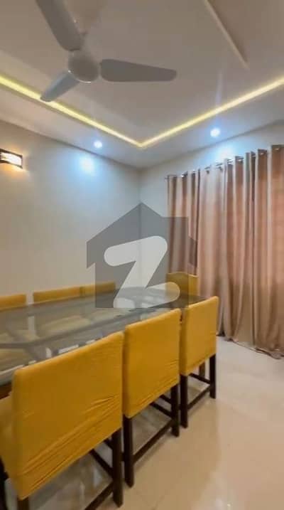 لیک ویو لینز بنی گالہ,اسلام آباد میں 3 کمروں کا 13 مرلہ مکان 1.0 لاکھ میں کرایہ پر دستیاب ہے۔