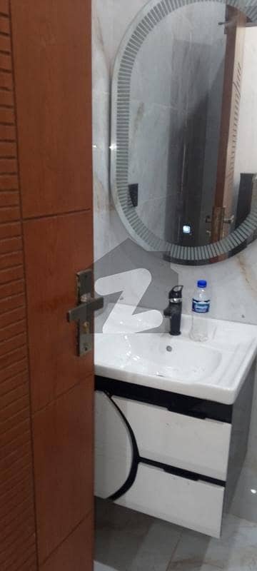 فارمانئیٹس ہاؤسنگ سکیم لاہور میں 3 کمروں کا 3 مرلہ مکان 55.0 ہزار میں کرایہ پر دستیاب ہے۔