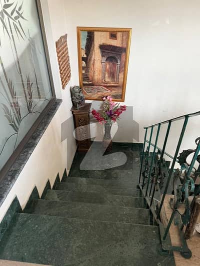 سوئی گیس ہاؤسنگ سوسائٹی لاہور میں 3 کمروں کا 1 کنال بالائی پورشن 1.25 لاکھ میں کرایہ پر دستیاب ہے۔