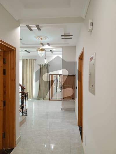 Upper Portion Available For Rent In G9