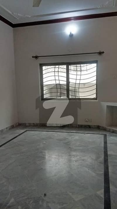 Upper Portion Available For Rent In G 11