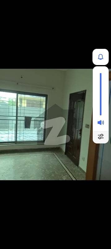 ملٹری اکاؤنٹس ہاؤسنگ سوسائٹی لاہور میں 5 کمروں کا 8 مرلہ مکان 2.5 کروڑ میں برائے فروخت۔