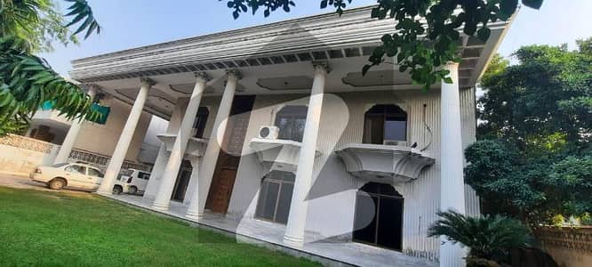 2 KANAL House For Sale Front 100 fits Model Town Block "D"